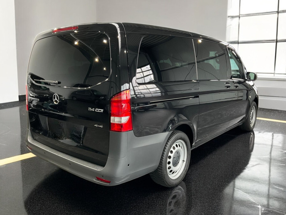 Mercedes-Benz Vito 114CDI Pro 4MATIC (3)