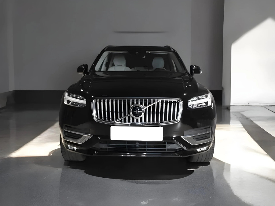 Volvo XC 90 B6 AWD Inscription (2)