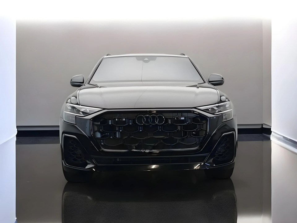 Audi Q8 55TFSI Quattro S-Line (3)