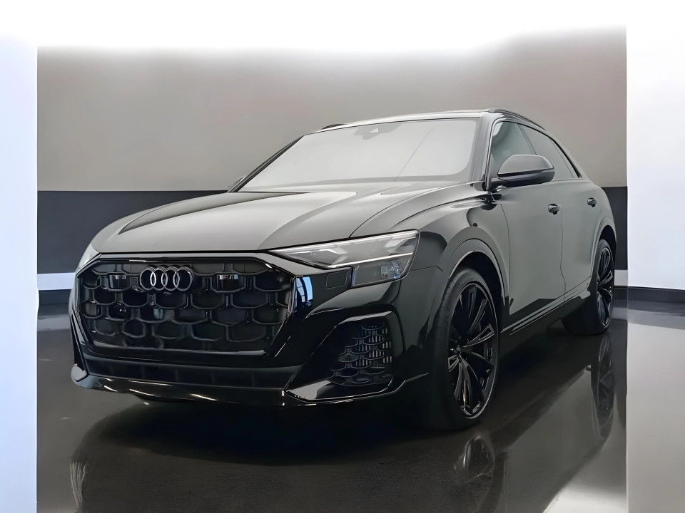 Audi Q8 55TFSI Quattro S-Line (2)