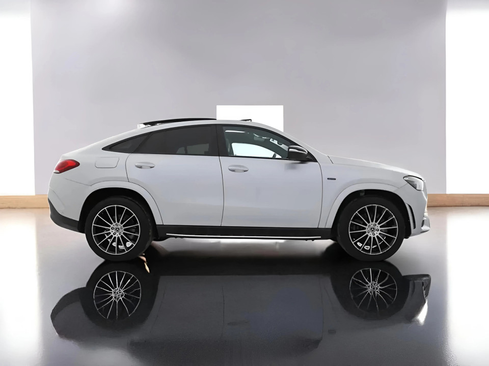 Mercedes-Benz GLE Coupe 350de PHEV Premium 4MATIC - foto 6