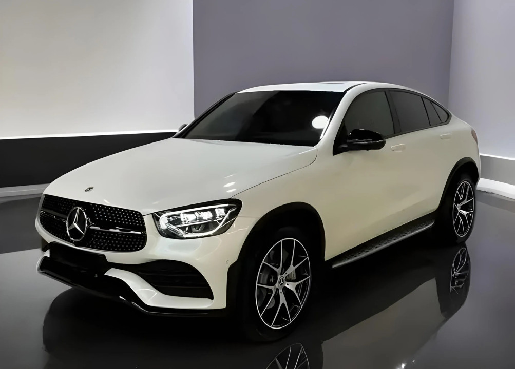 Mercedes-Benz GLC Coupe 300e 4MATIC AMG Line