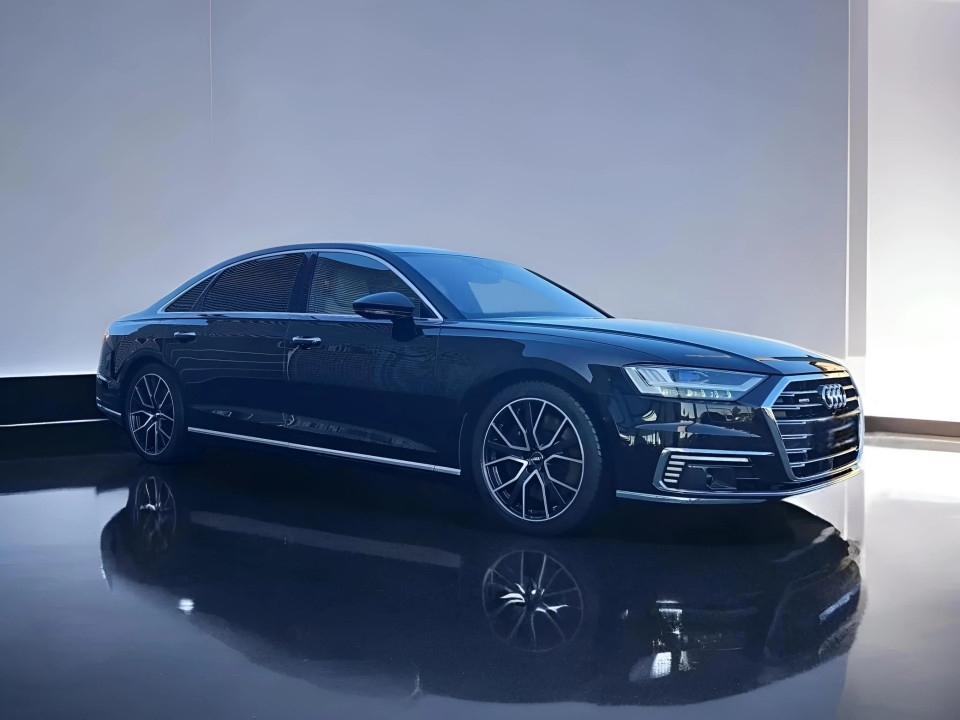 Audi A8 L 60TFSIe Quattro Tiptronic