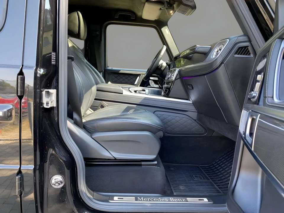 Mercedes-Benz G 350d AMG Line - foto 11