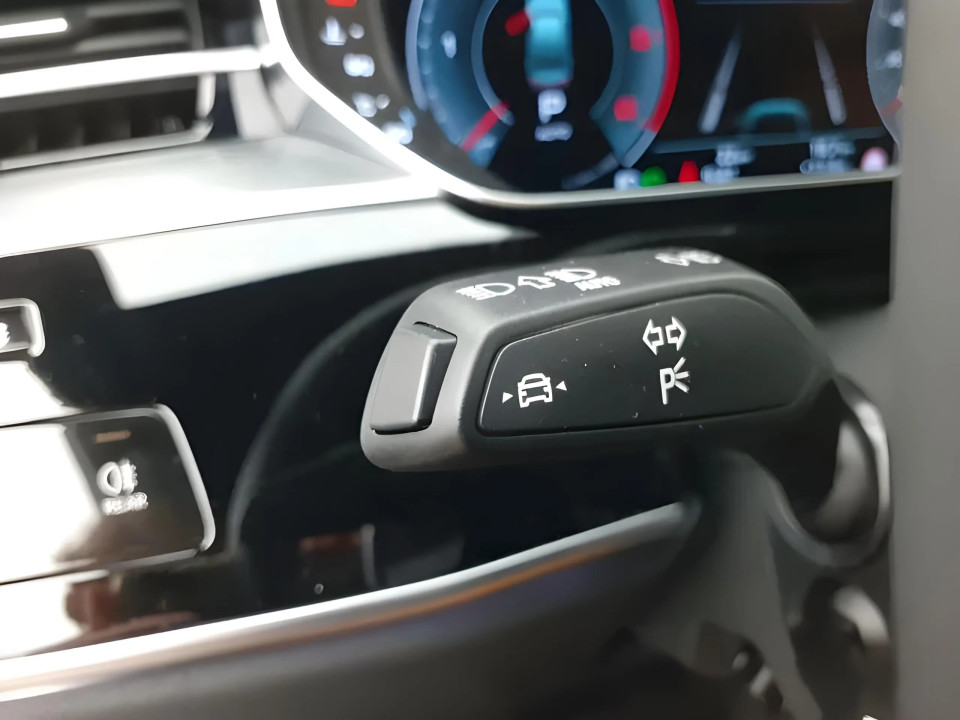 Audi A8 50TDI quattro tiptronic - foto 12