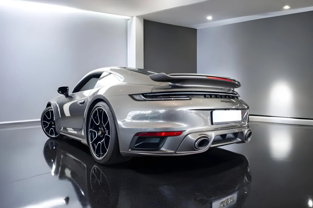 Porsche 911 Turbo S - foto 8