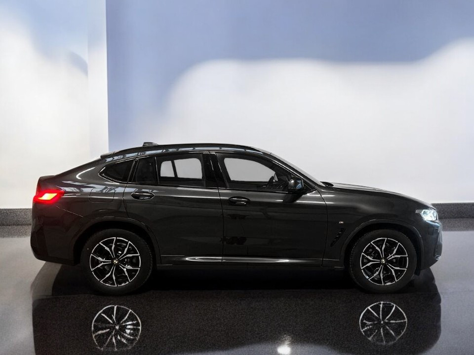 BMW X4 xDrive 20d M-Sport (2)