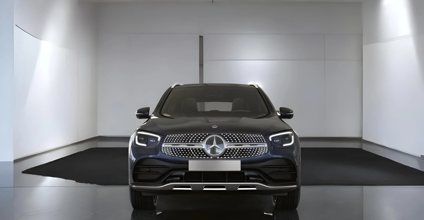 Mercedes-Benz GLC 300d 4MATIC AMG Line