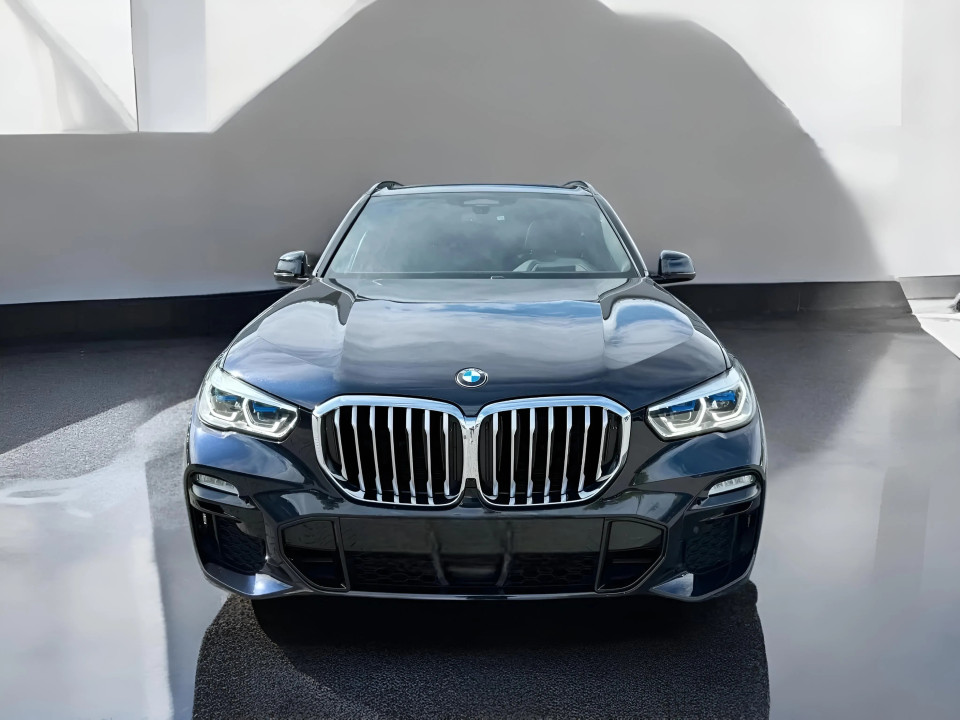 BMW X5 xDrive45e M-Sport (4)