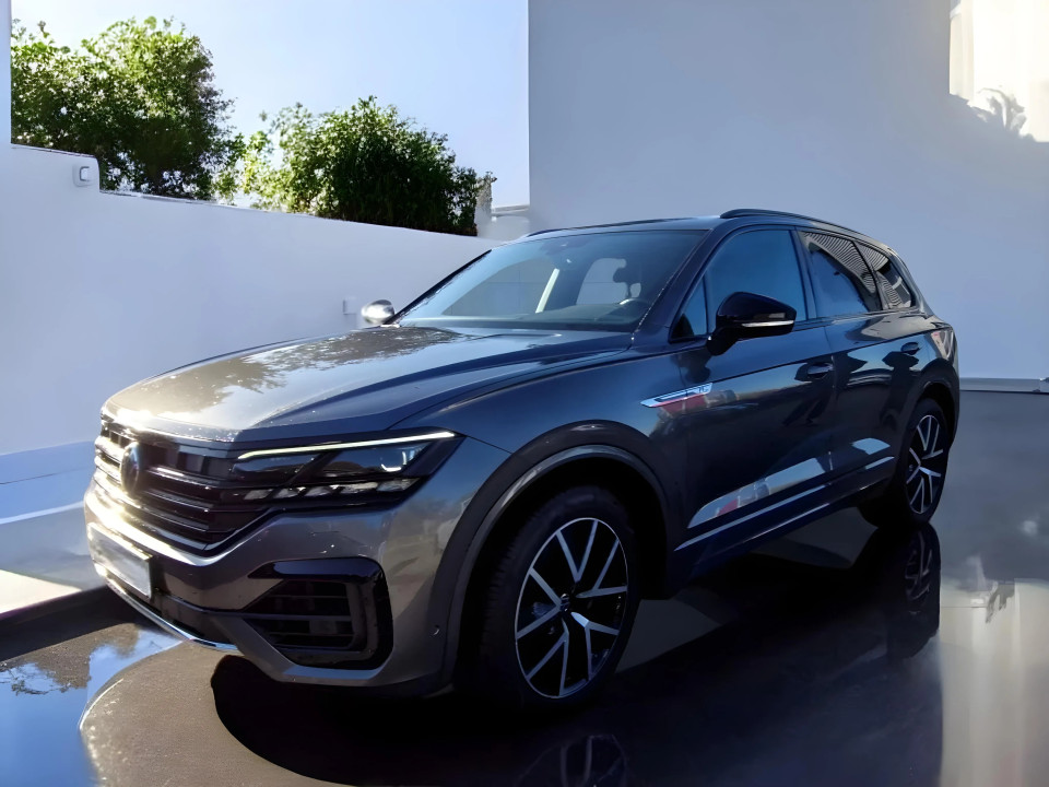 Volkswagen Touareg V6 3.0TDI R-Line