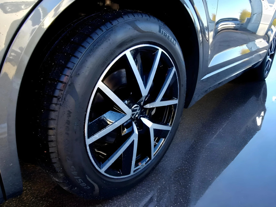 Volkswagen Touareg V6 3.0TDI R-Line - foto 12