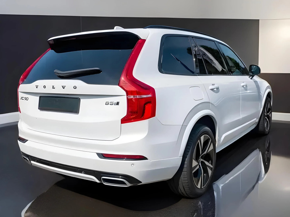 Volvo XC 90 B5 AWD Plus (3)