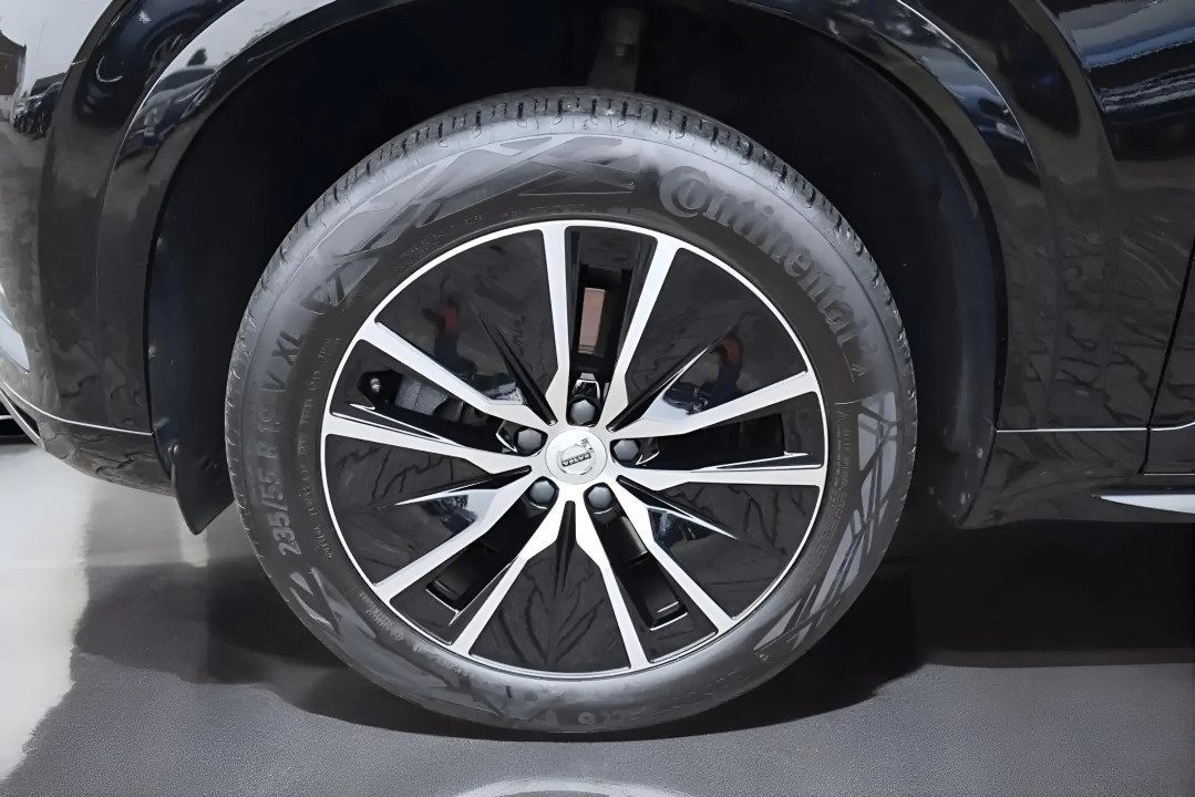 Volvo XC 90 B5 AWD Momentum - foto 14
