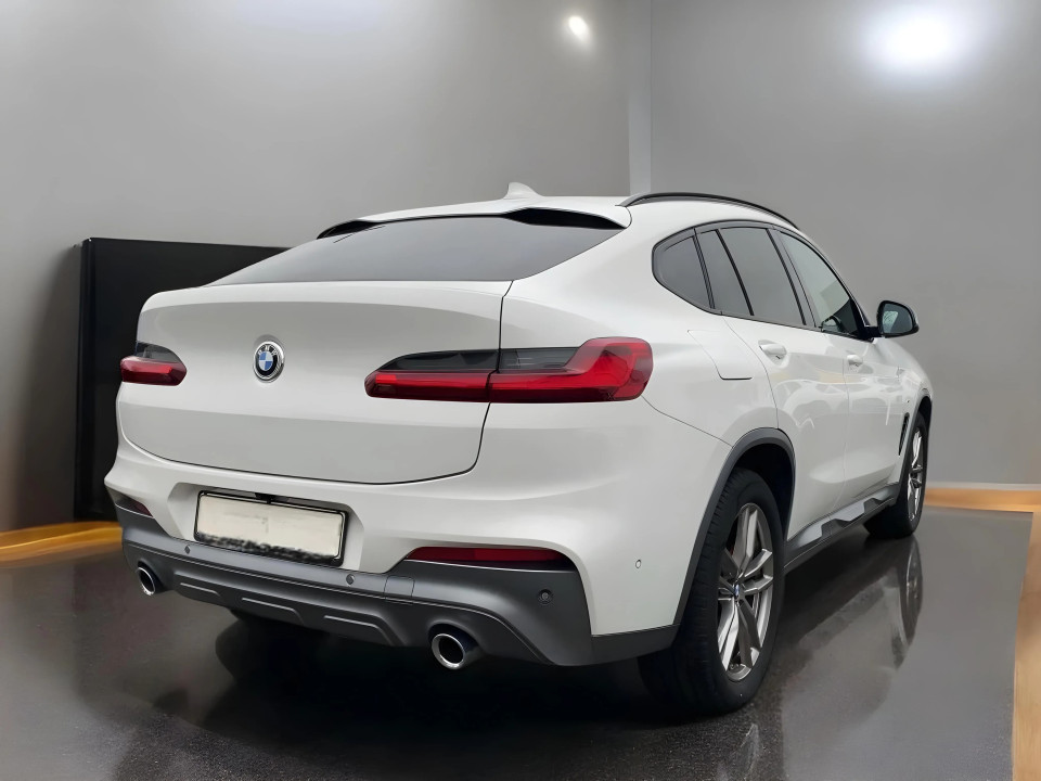 BMW X4 xDrive20d M-Sport (4)