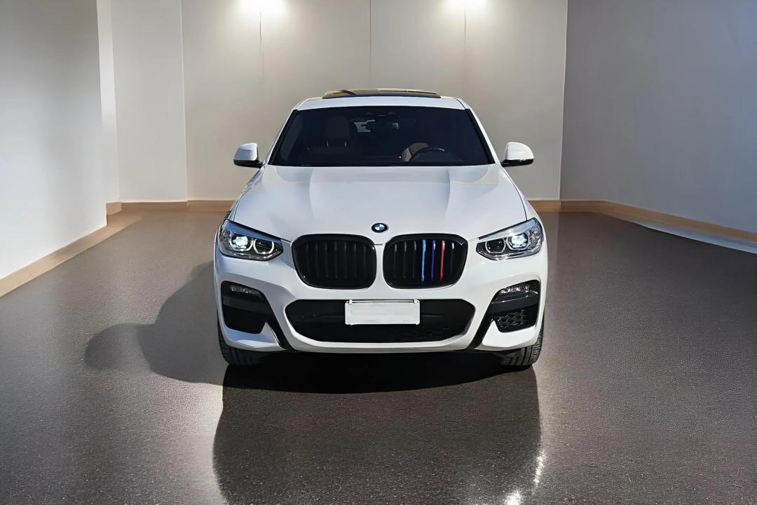 BMW X4 xDrive20d M-Sport (2)