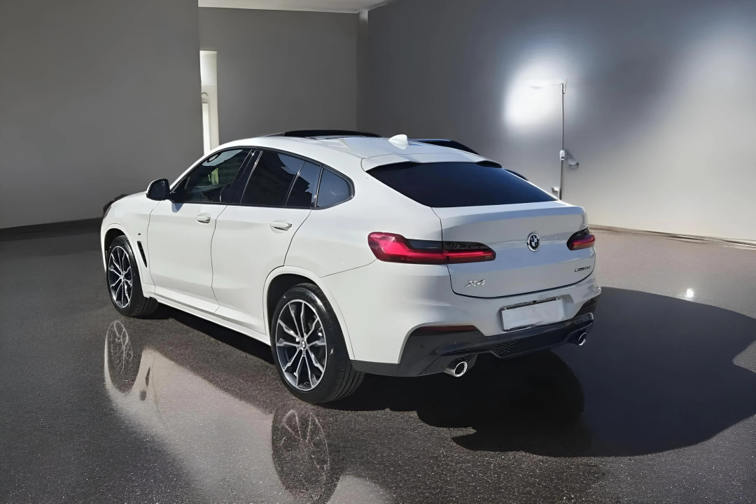 BMW X4 xDrive20d M-Sport - foto 7