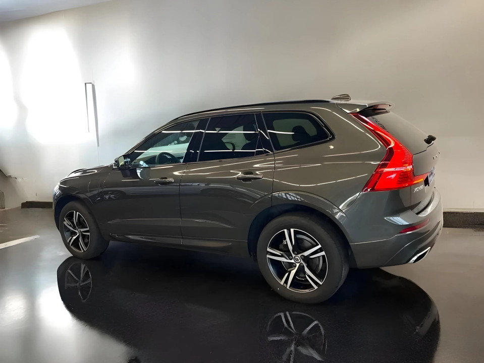 Volvo V60 Volvo XC 60 T6 Recharge AWD R-Design (5)