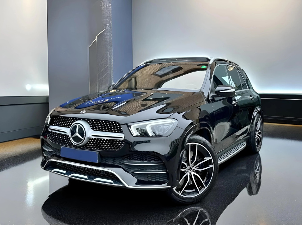 Mercedes-Benz GLE 450 4Matic AMG - foto 7