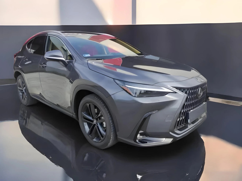 Lexus Seria NX 350h Executive