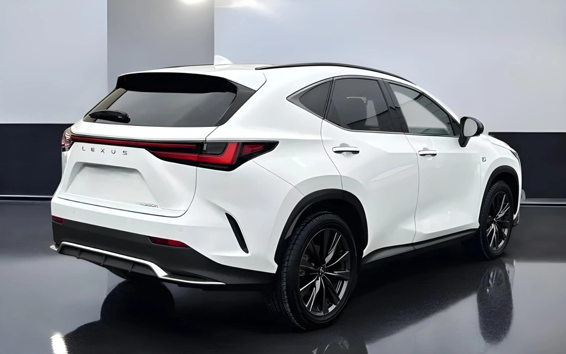 Lexus Seria NX 350h AWD F-Sport (5)