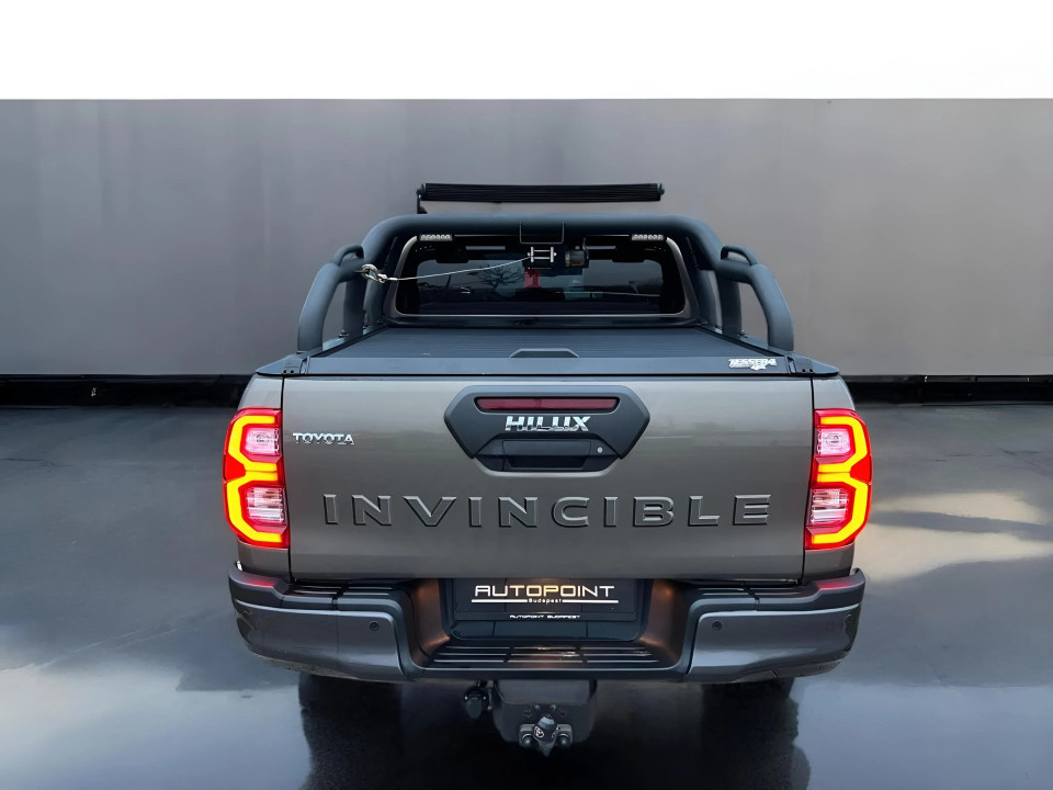 Toyota Hilux 2.8 D4-D Invincible - foto 6