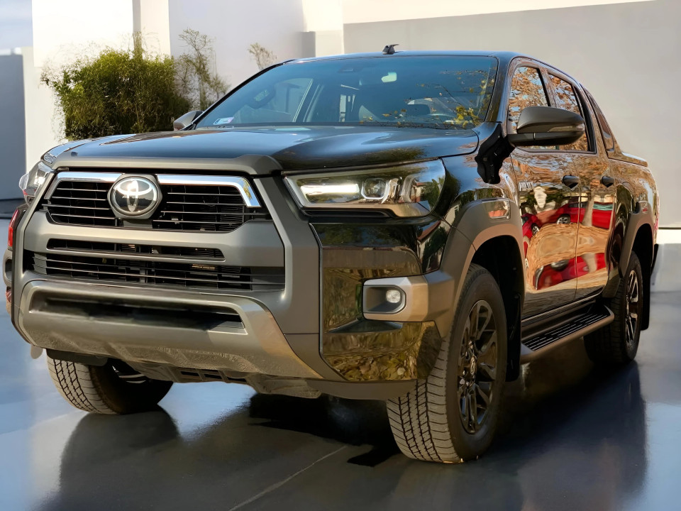 Toyota Hilux Invincible 2.8 D4-D - foto 7