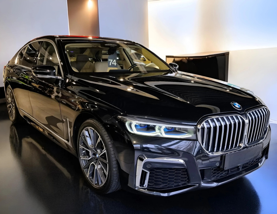 BMW Seria 7 740d xDrive MHEV M-Sport