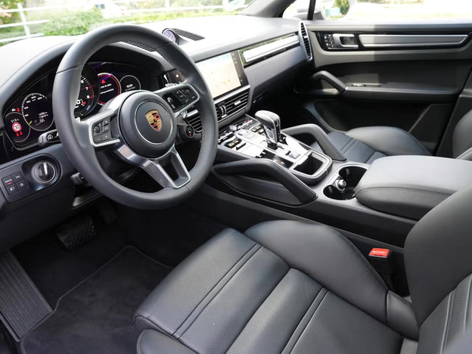 Porsche Cayenne Coupe E-Hybrid Platinum Edition - foto 10