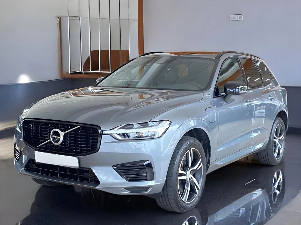 Volvo XC 60 Recharge T8 AWD R-Design.