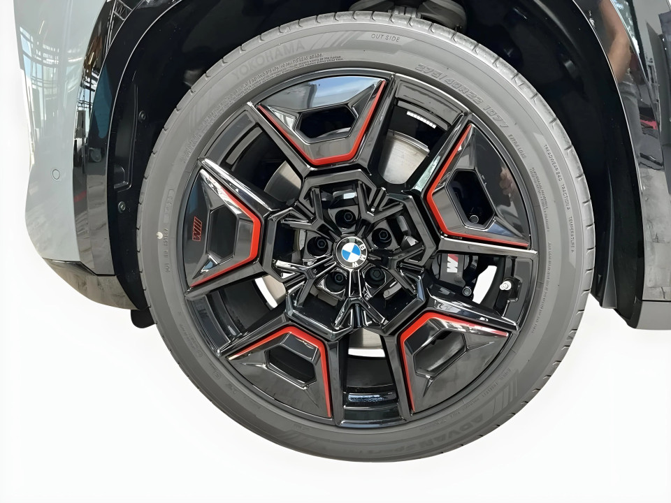 BMW XM Label Red - foto 22