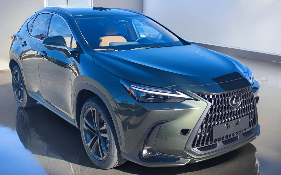 Lexus Seria NX 350h AWD Prestige