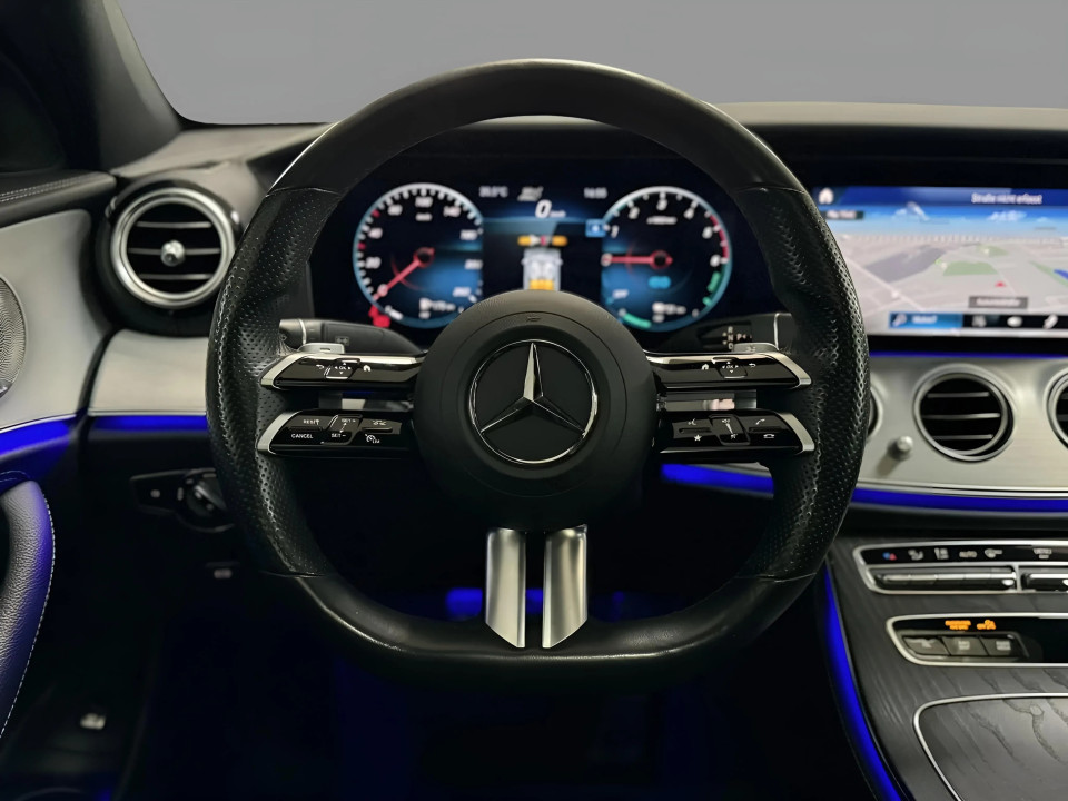 Mercedes-Benz E 300de 4MATIC AMG Line - foto 15