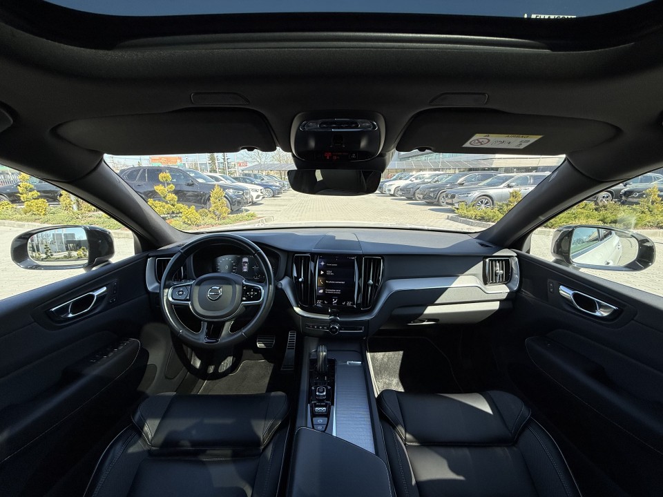 Volvo XC 60 T8 Recharge AWD R-Design - foto 21