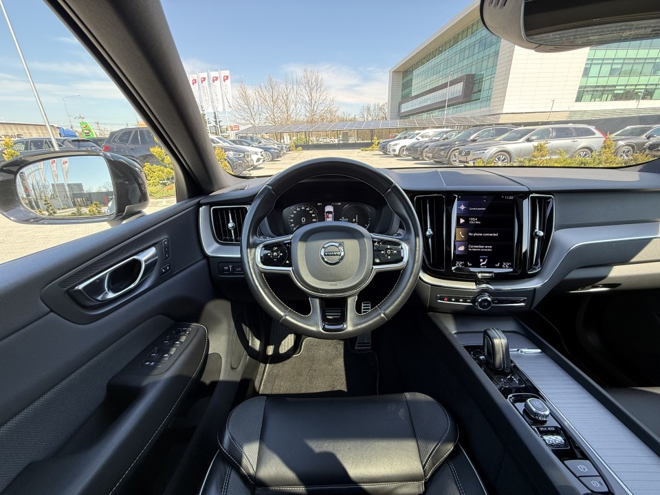Volvo XC 60 T8 Recharge AWD R-Design - foto 22