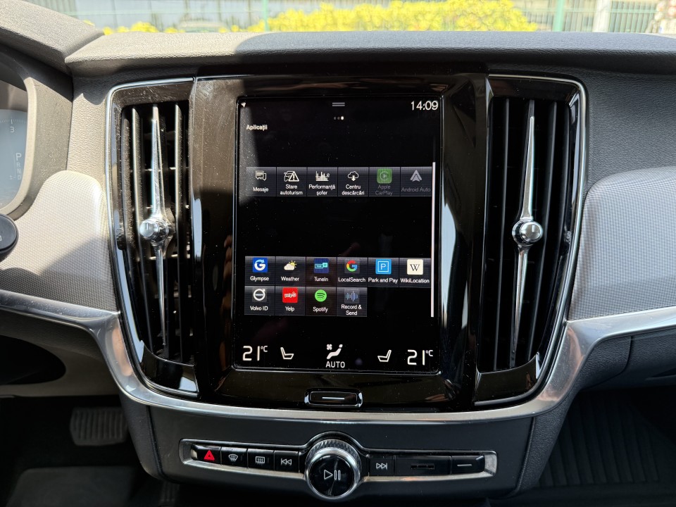 Volvo V90 Cross Country D4 AWD - foto 26