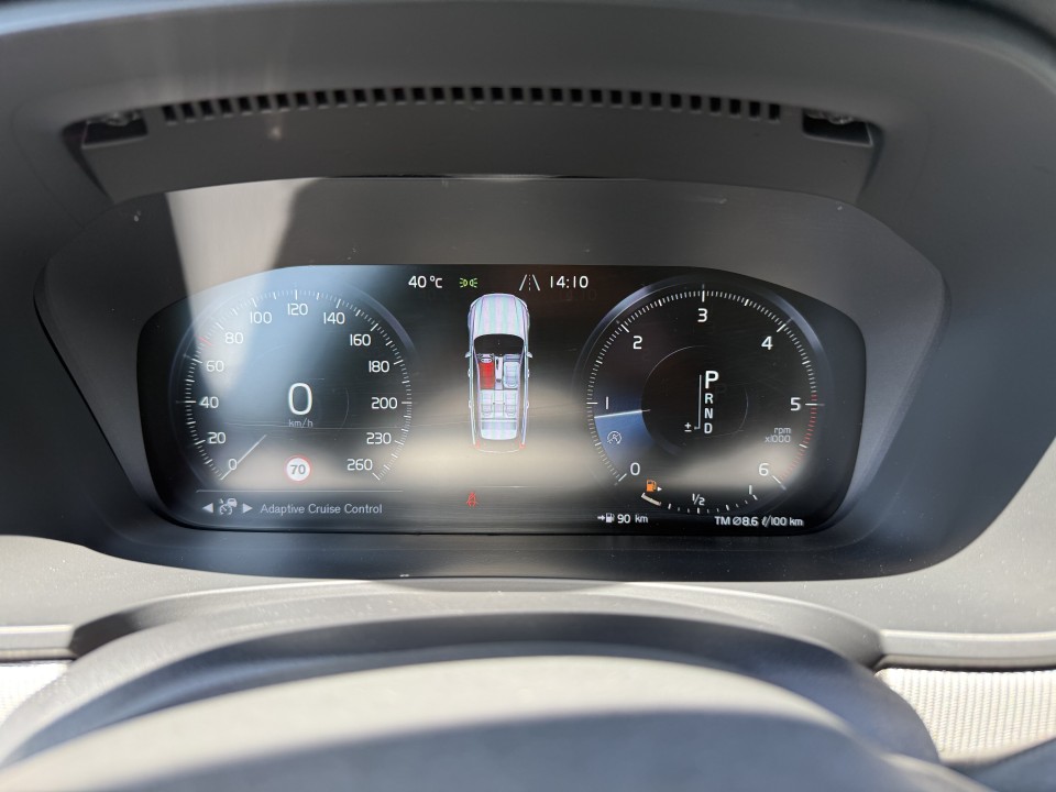 Volvo V90 Cross Country D4 AWD - foto 24