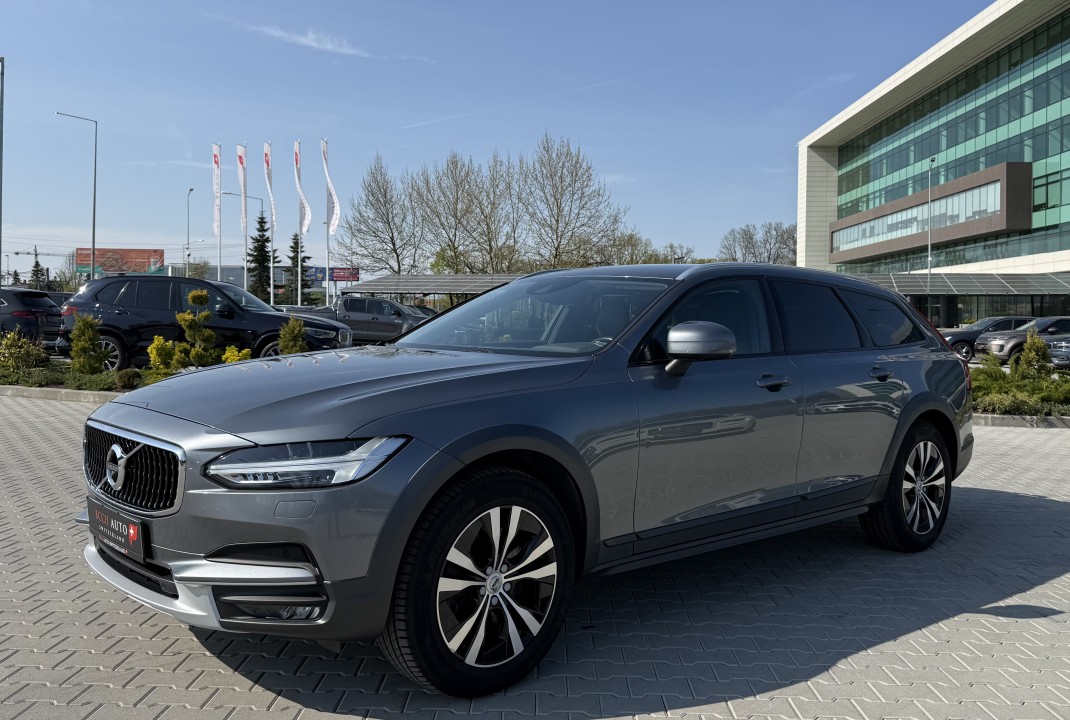 Volvo V90 Cross Country D4 AWD - foto 7