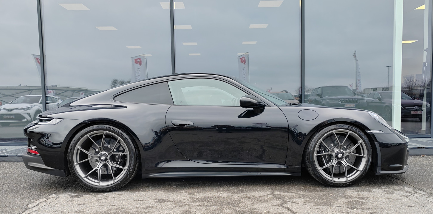 Porsche 911 GT3 Touring PDK (992) (2)