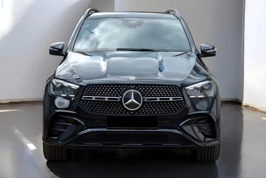 Mercedes-Benz GLE 300d 4MATIC AMG Line (2)