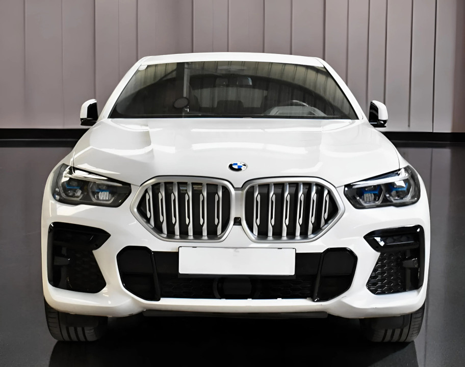 BMW X6 xDrive30d M-Sport (2)