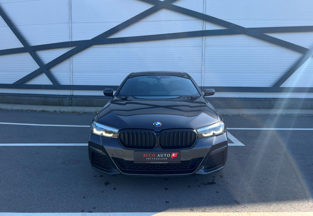 BMW Seria 5 540d xDrive M-Sport MHEV - foto 8