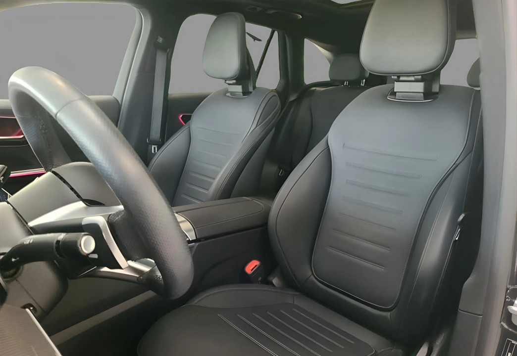 Mercedes-Benz GLC 300de 4MATIC AMG Line (4)