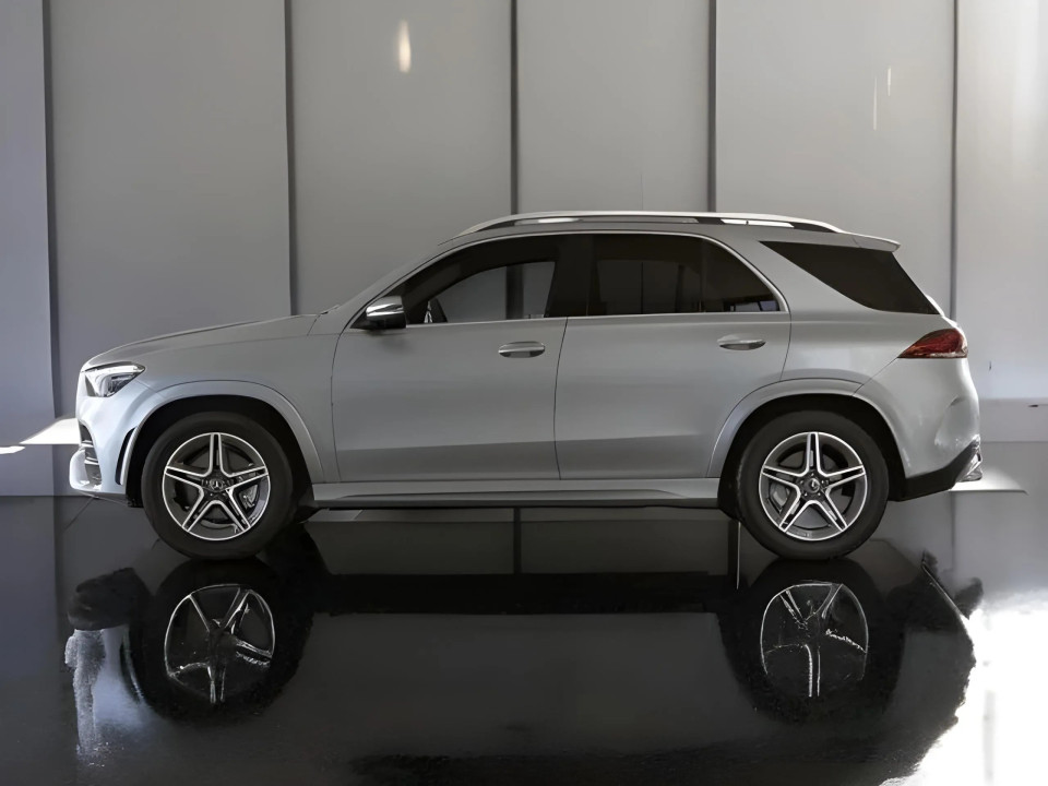 Mercedes-Benz GLE 400d 4MATIC AMG Line - foto 7