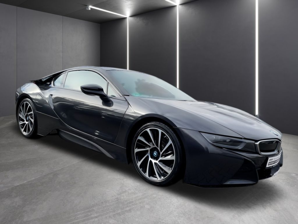 BMW i8 Coupe 1.5/11.6 kWh (374 CP) xDrive Automatic - foto 1
