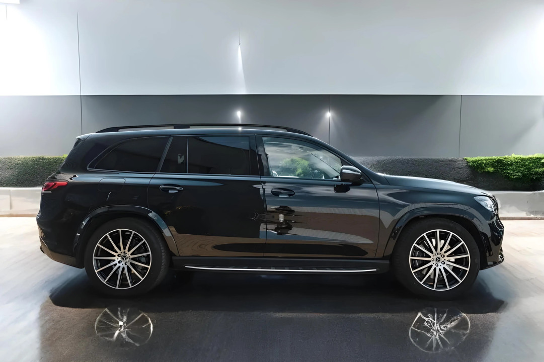 Mercedes-Benz GLS 450 4MATIC AMG Line (4)