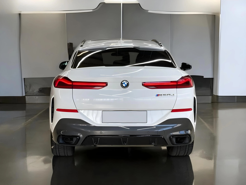 BMW X6 M50d (5)