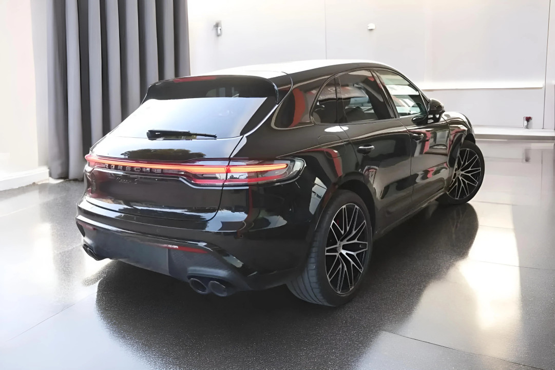 Porsche Macan (3)