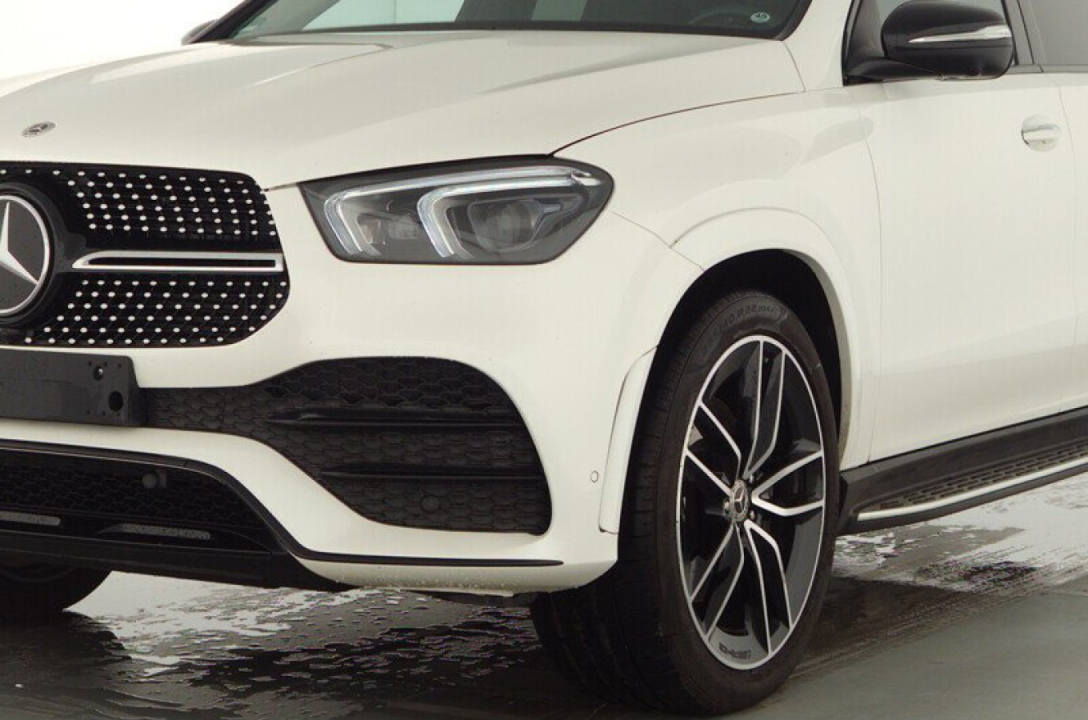 Mercedes-Benz GLE Coupe 300 d 4MATIC MHEV AMG Line - foto 8