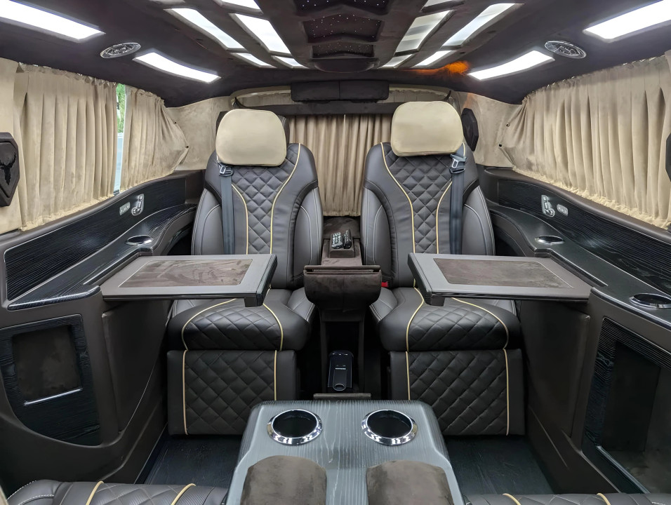 Mercedes-Benz V 300d 4MATIC Extralong - foto 18