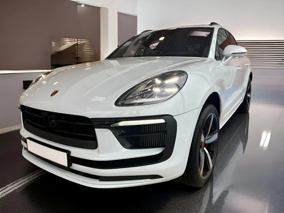 Porsche Macan S (2)